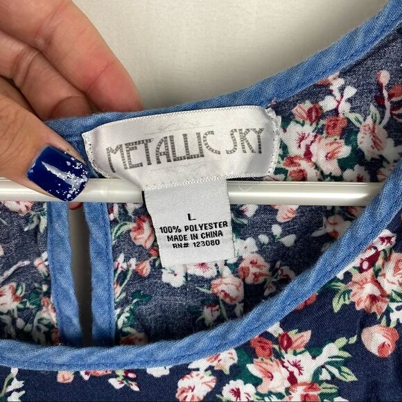 Womens tank top   - Picture 2 of 3